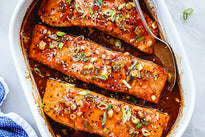 LOW CARB TERIYAKI SALMON w/ ZUCCHINI NOODLES