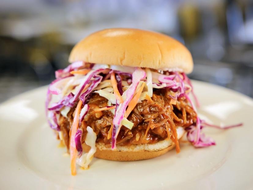 KETO PULLED PORK WITH COLESLAW